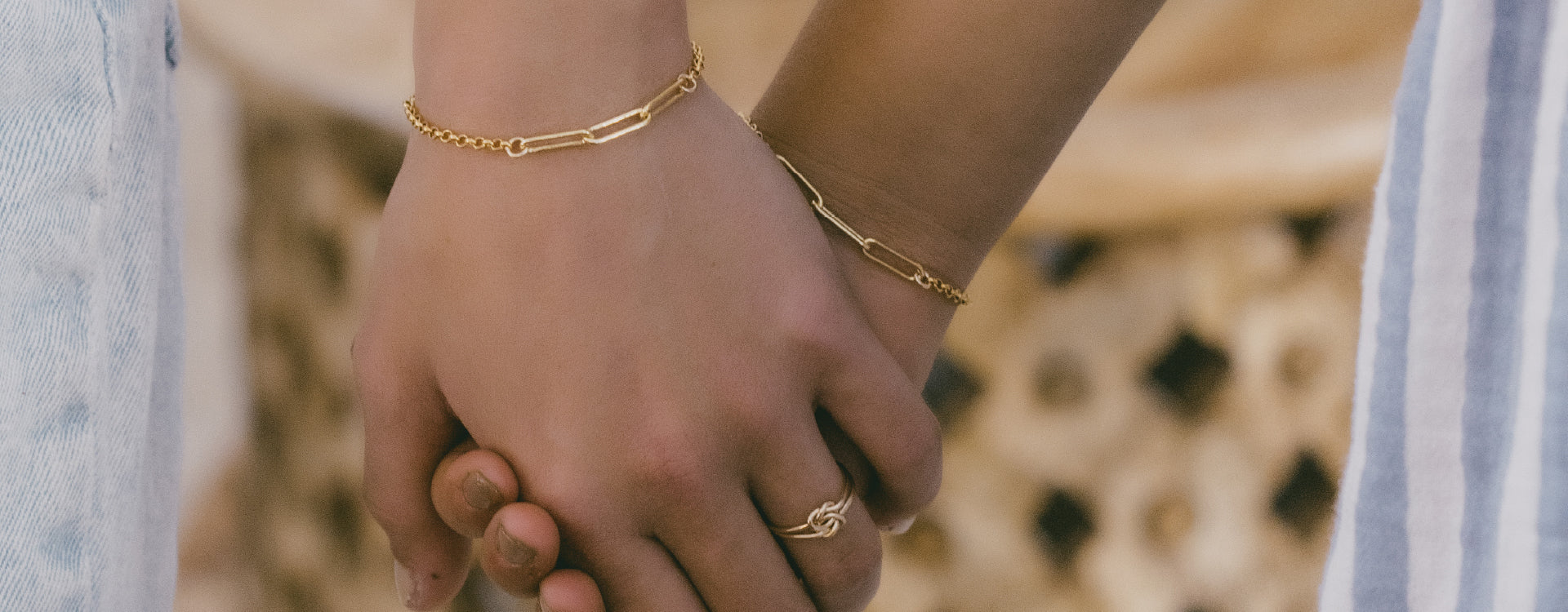 Linked bracelet promo