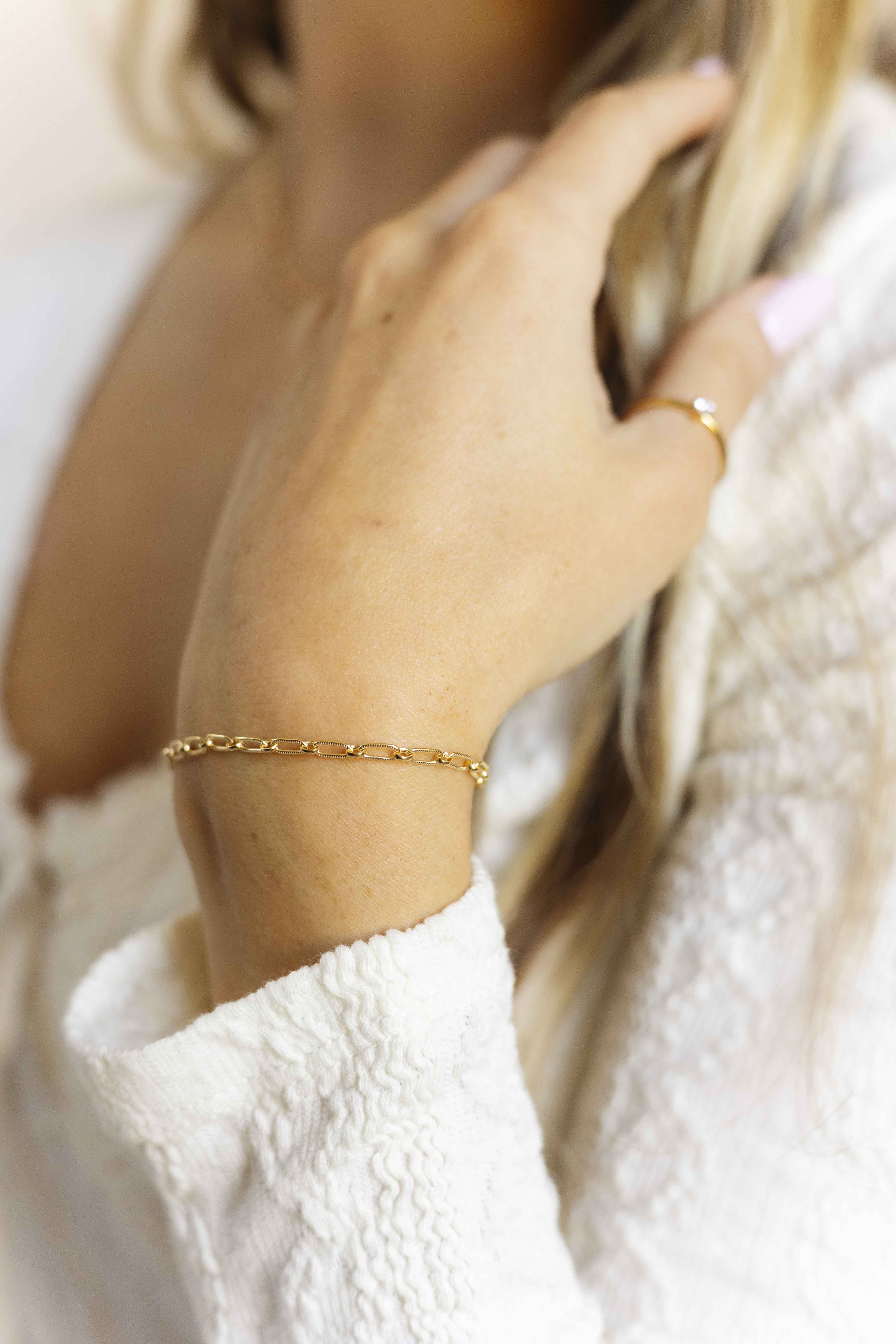 Presley Patterned Chain Bracelet