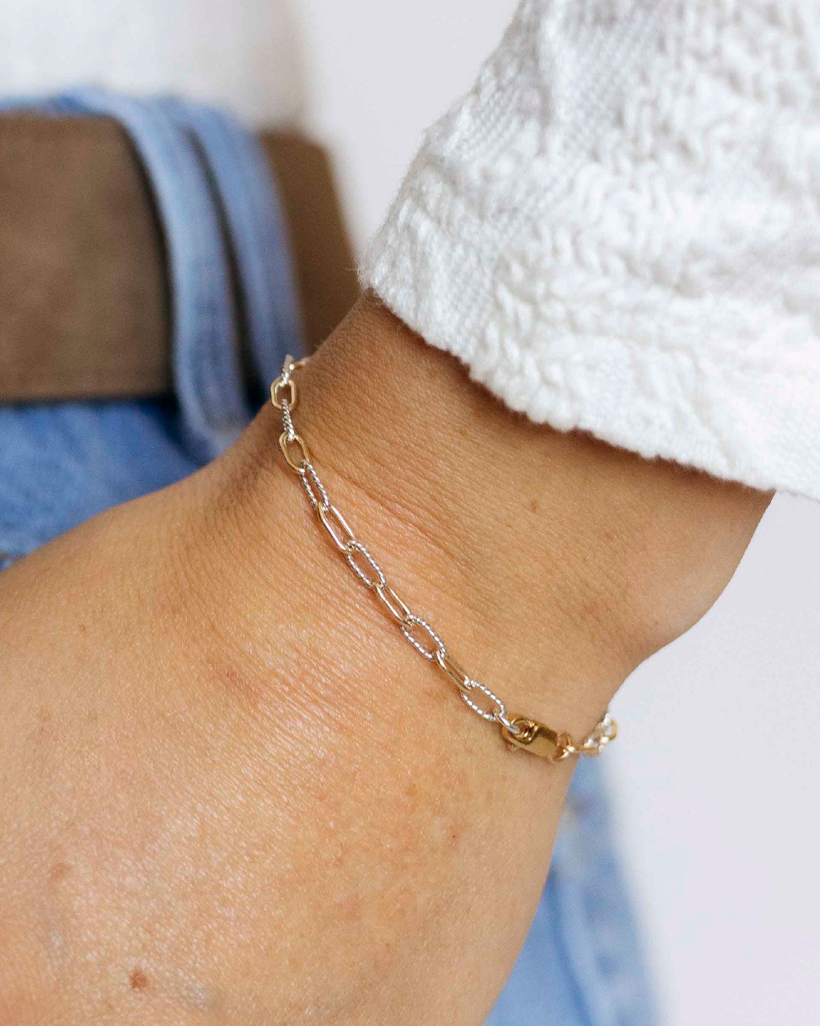Taryn Twisted Paperclip Chain Bracelet