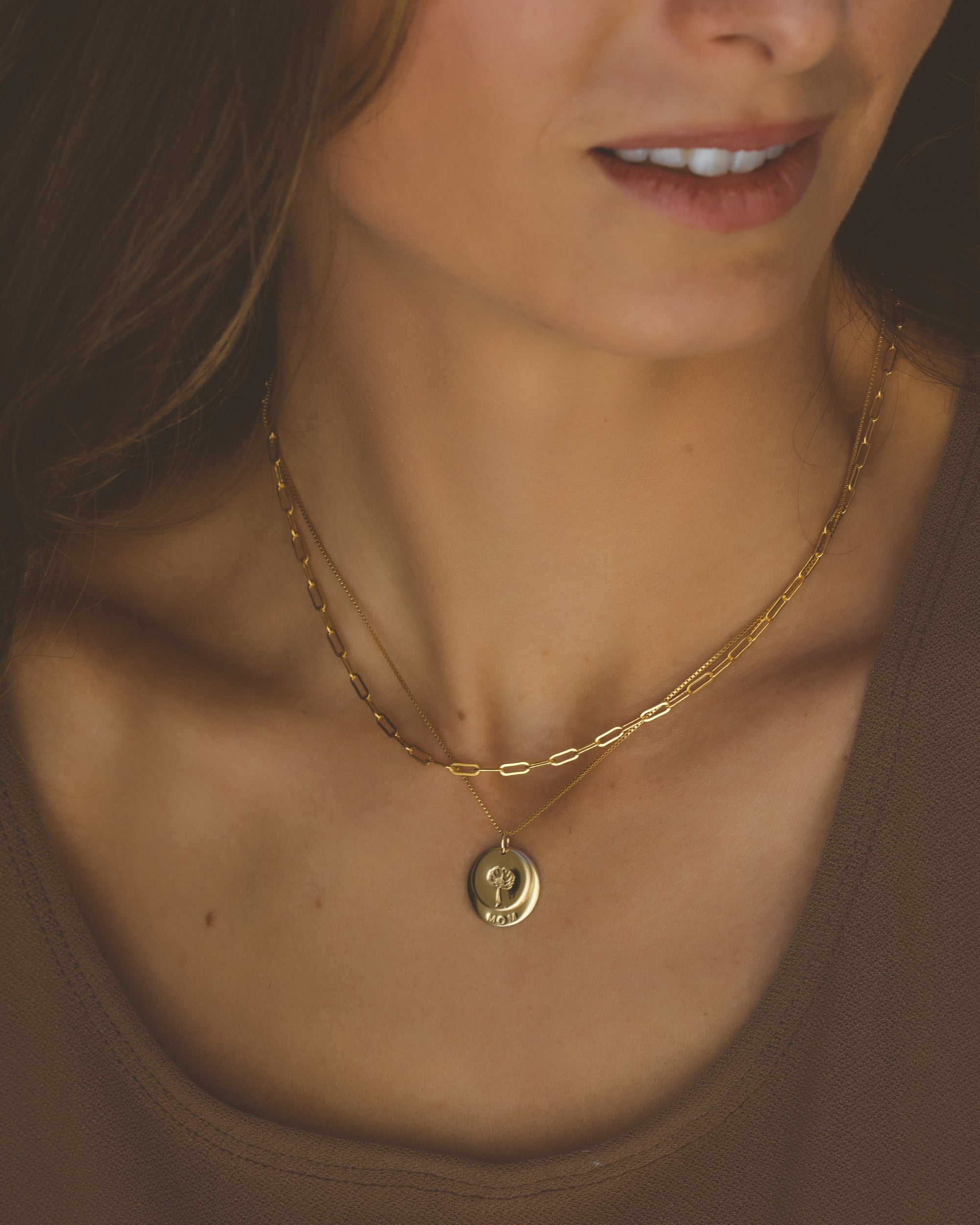 Lynette Birth Flower Necklace