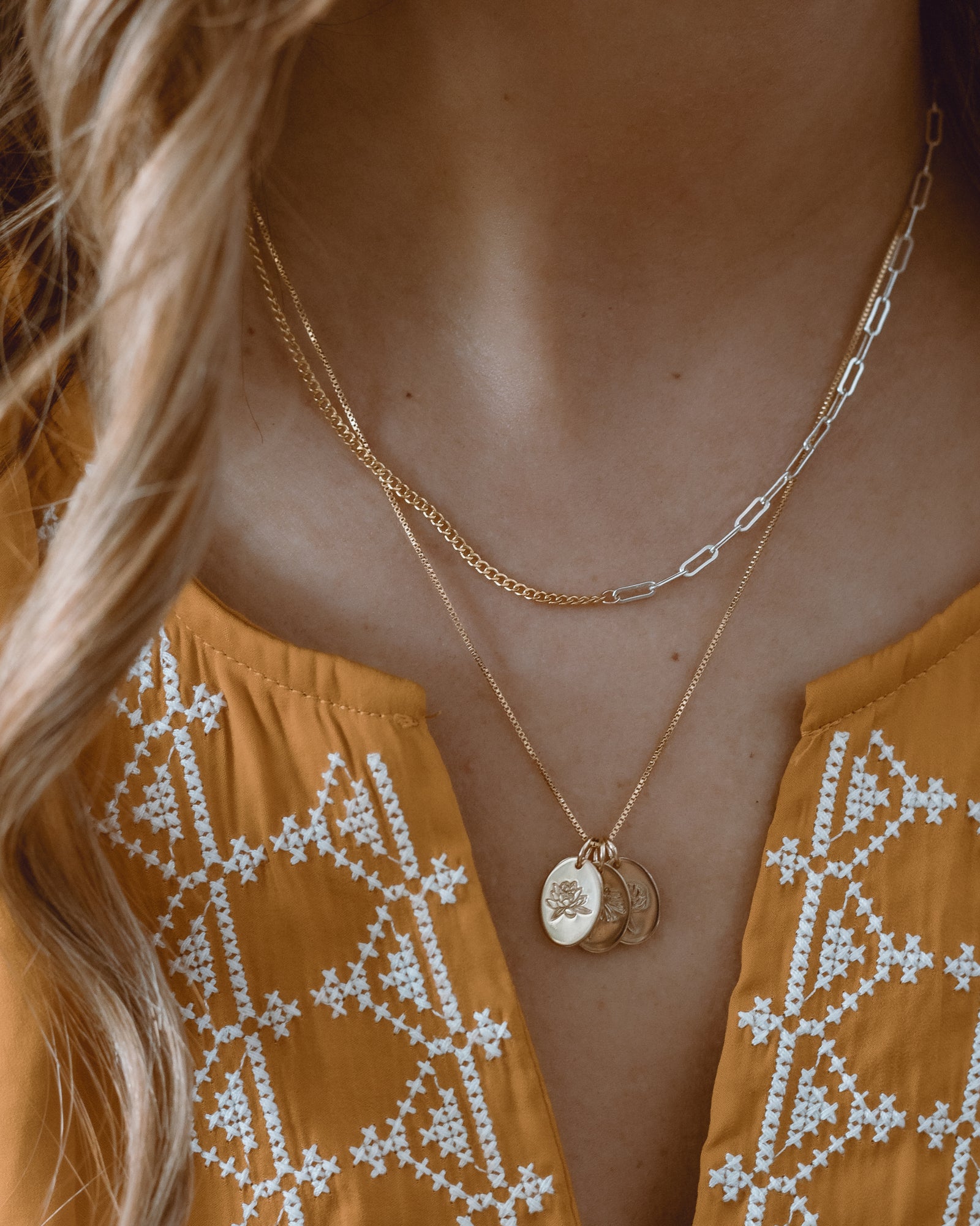 Curterra Necklace