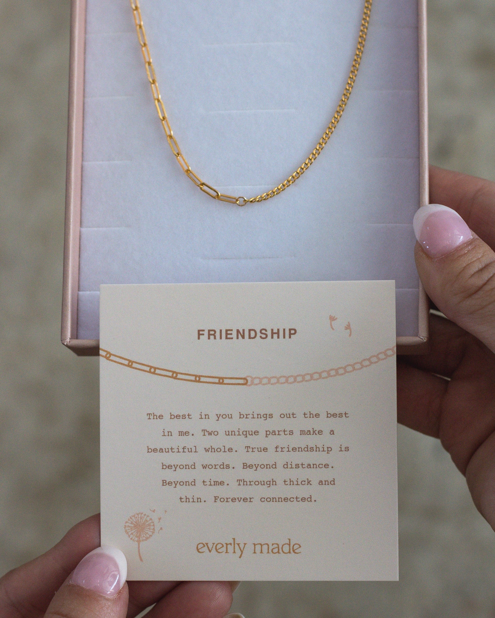 Curterra Necklace • Friendship