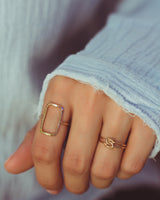 Linked Ring • Aunt