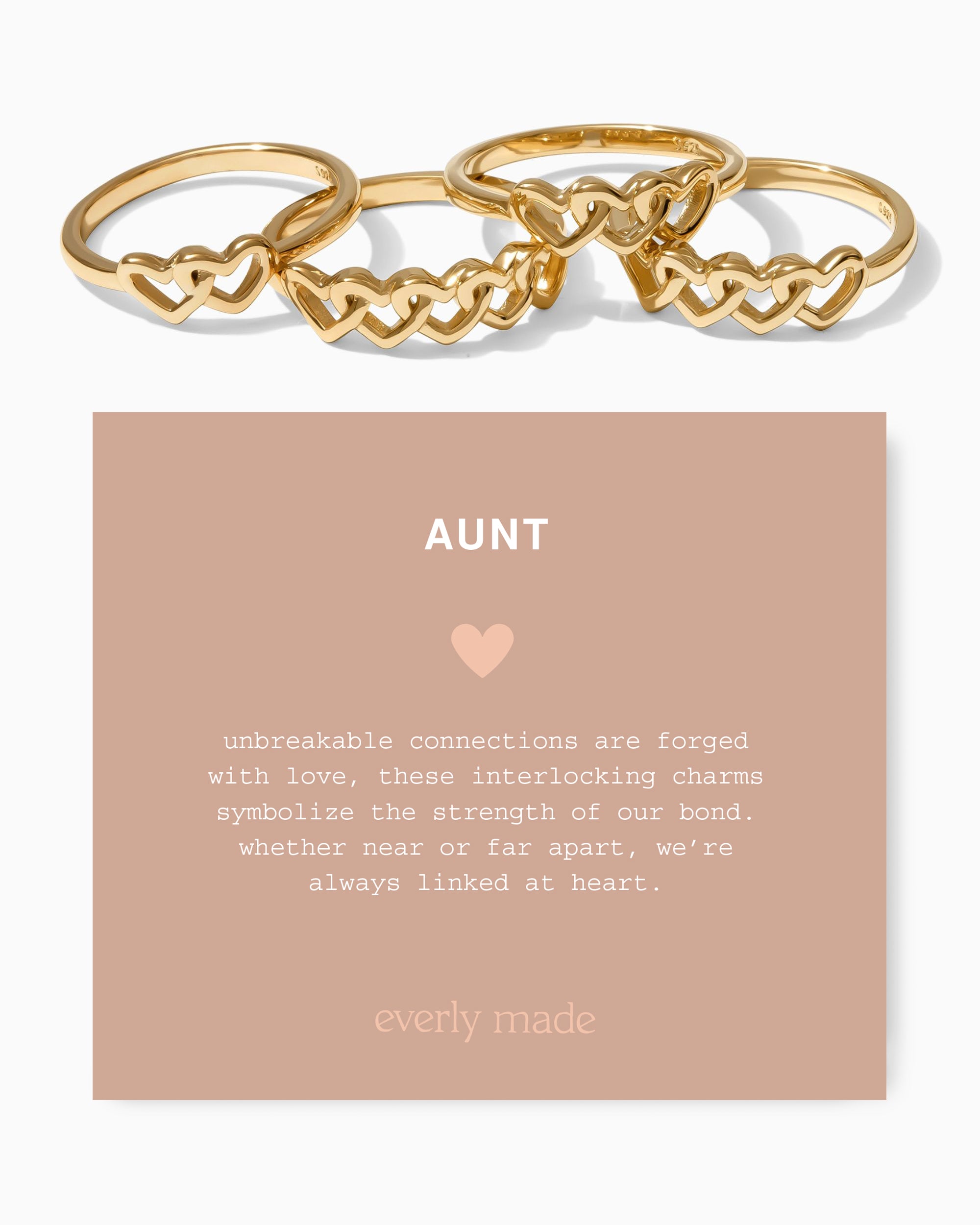 Linked Hearts Ring • Aunt