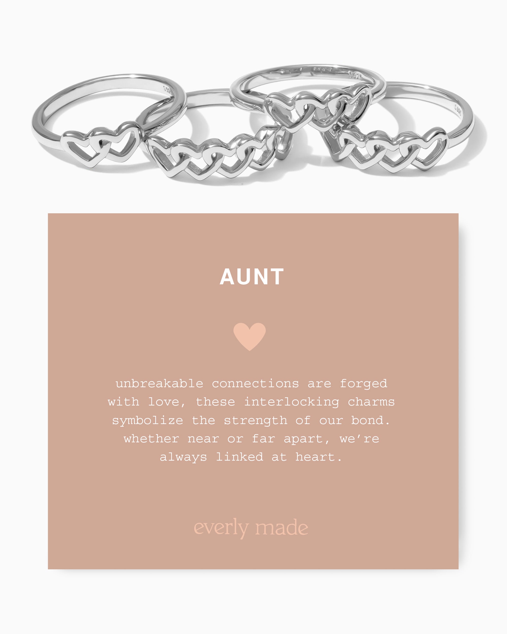 Linked Hearts Ring • Aunt