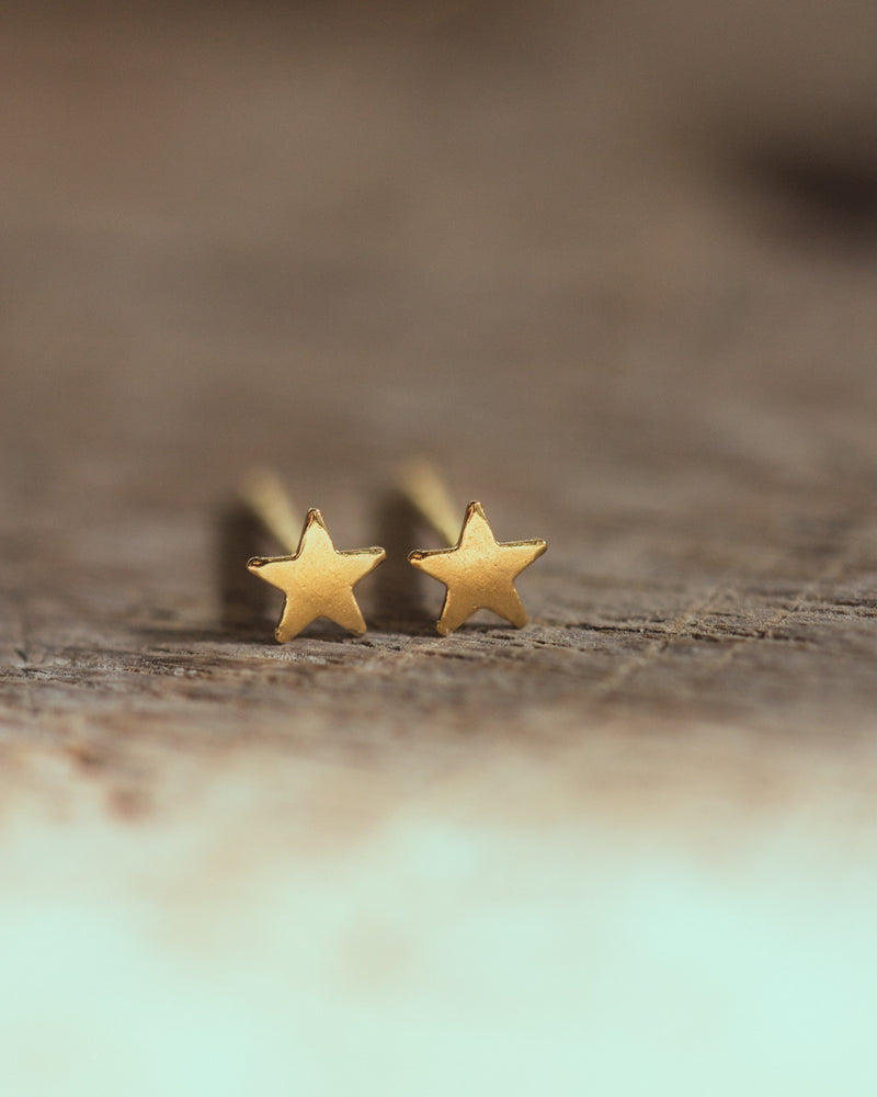 Tiny Star Studs • Final Sale