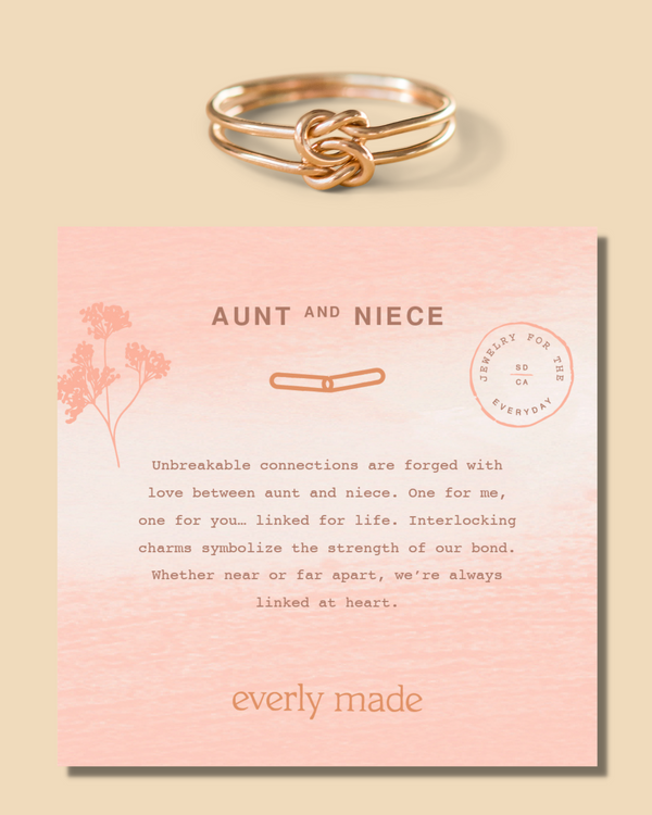 Linked Ring • Aunt & Niece