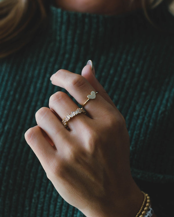 Luca Pave Heart Ring